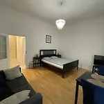 Cosy Nice Apartment - Stepanska Prague 1